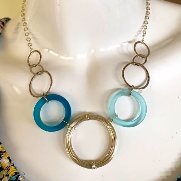 925 Sterling Silver & Glass Handcrafted Necklace - Picture 3 of 7